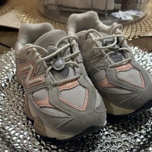 New Balance Kids' Sneakers in Gray and Pink